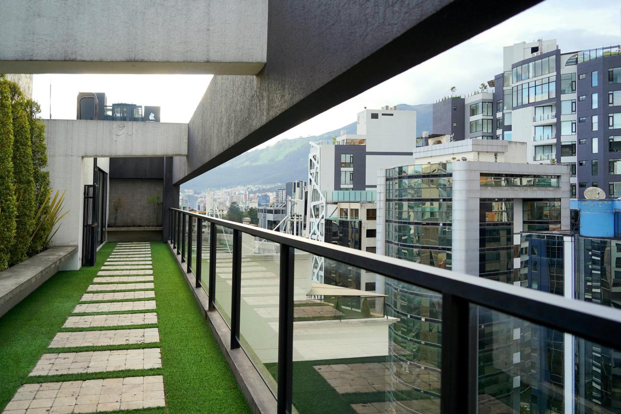 Moderno Departamento En El Mejor Sector De Quito Lägenhet Exteriör bild
